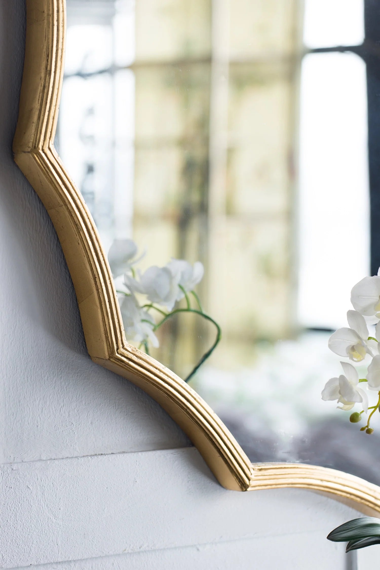 40" Gold Sunburst Wall Mirror – Round Decorative Metal Frame Mirror for Entryway, Living Room, Bedroom & Vanity